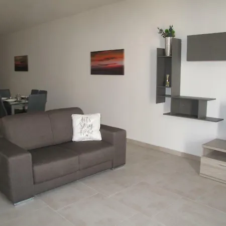 Let Me Host - Rue D'argens * Gzira